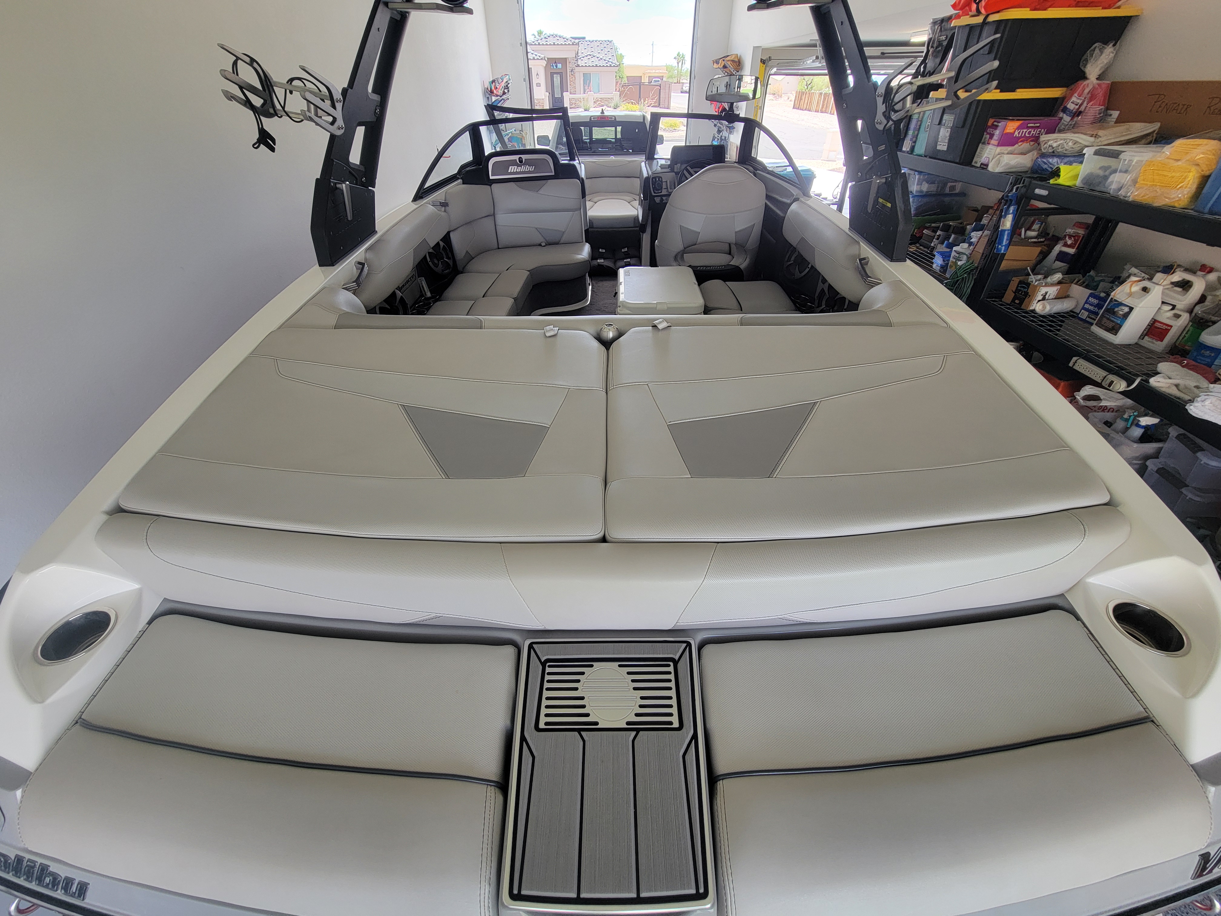  2017 Malibu Wakesetter 22 VLX Icon